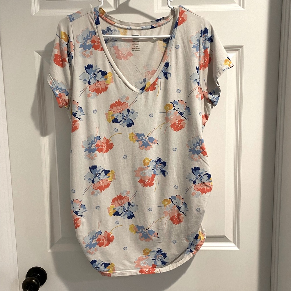 Old Navy Maternity Shirt